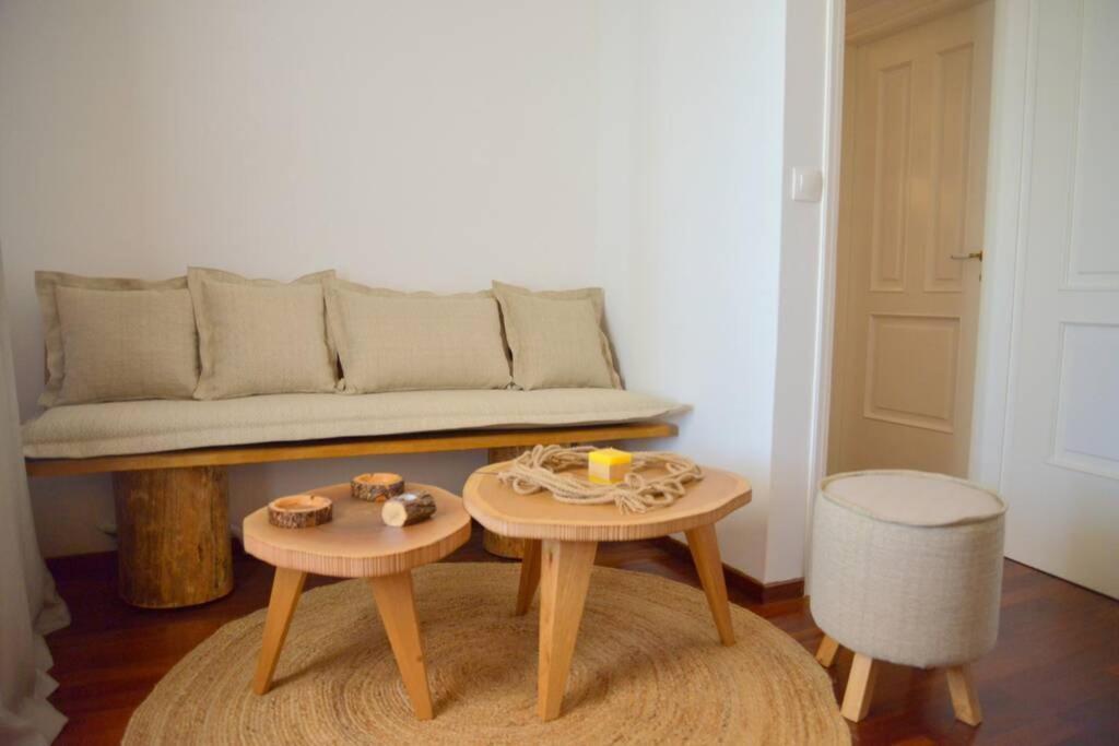 Esperos Seaside Suite In Adamas, Milos Kültér fotó