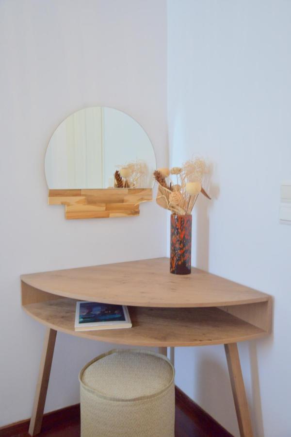 Esperos Seaside Suite In Adamas, Milos Kültér fotó
